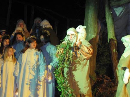 Predstava Božična noč pri Ivanovem izviru 7